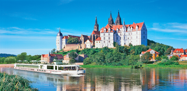 Cruise down the Elbe river
